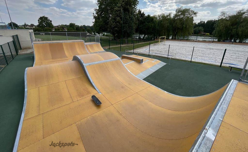 Skatepark+Nogent-sur-Seine JACKSPOTS